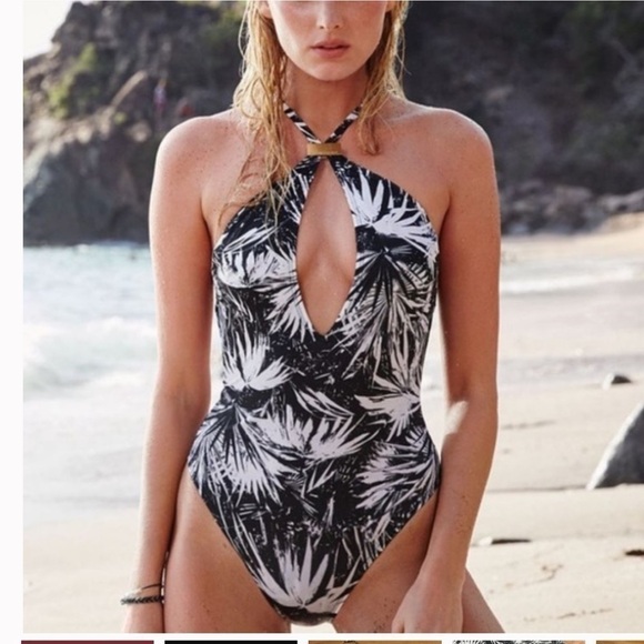 Victoria's Secret Keyhole Palm Swimsuit Size Small - Picture 4 of 8